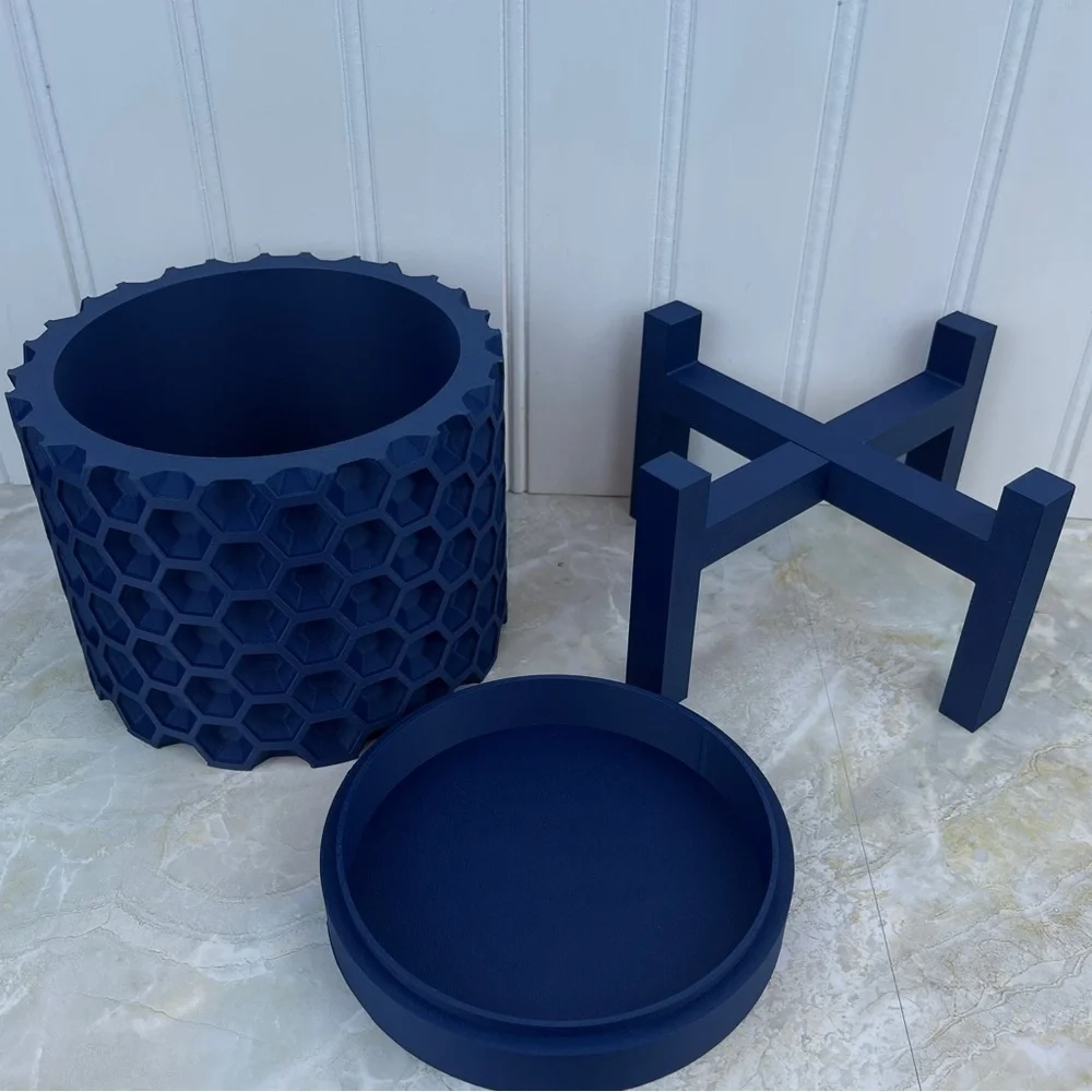 Modern Indoor Flower Pot, The Armos Planter Pot with Drainage Tray & Stand
